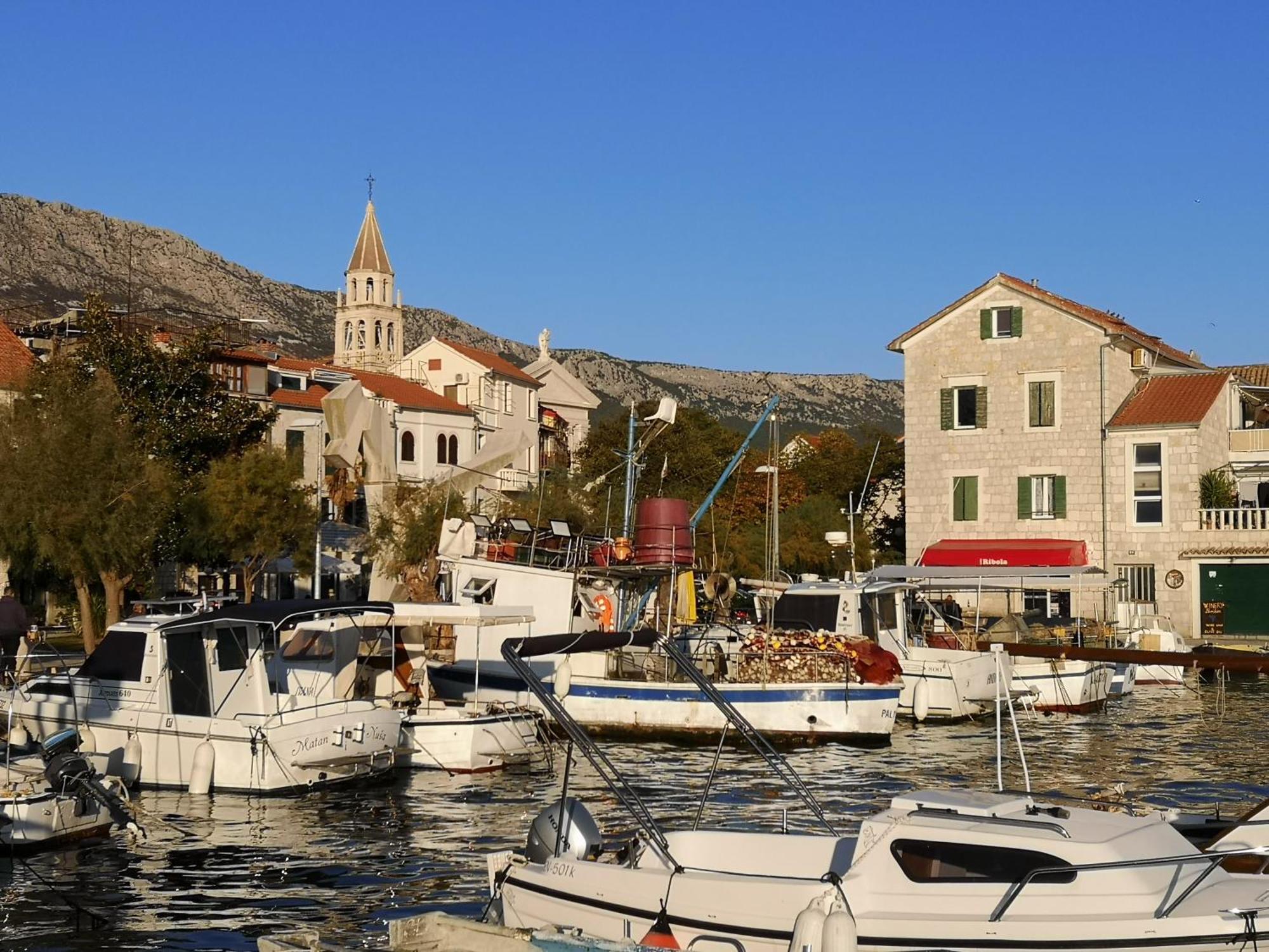 KaštelaOrangerieアパートメント エクステリア 写真